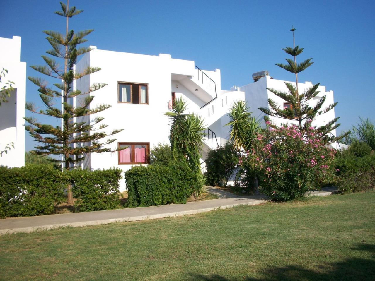 San Antonio Apartments Kolymbari Buitenkant foto